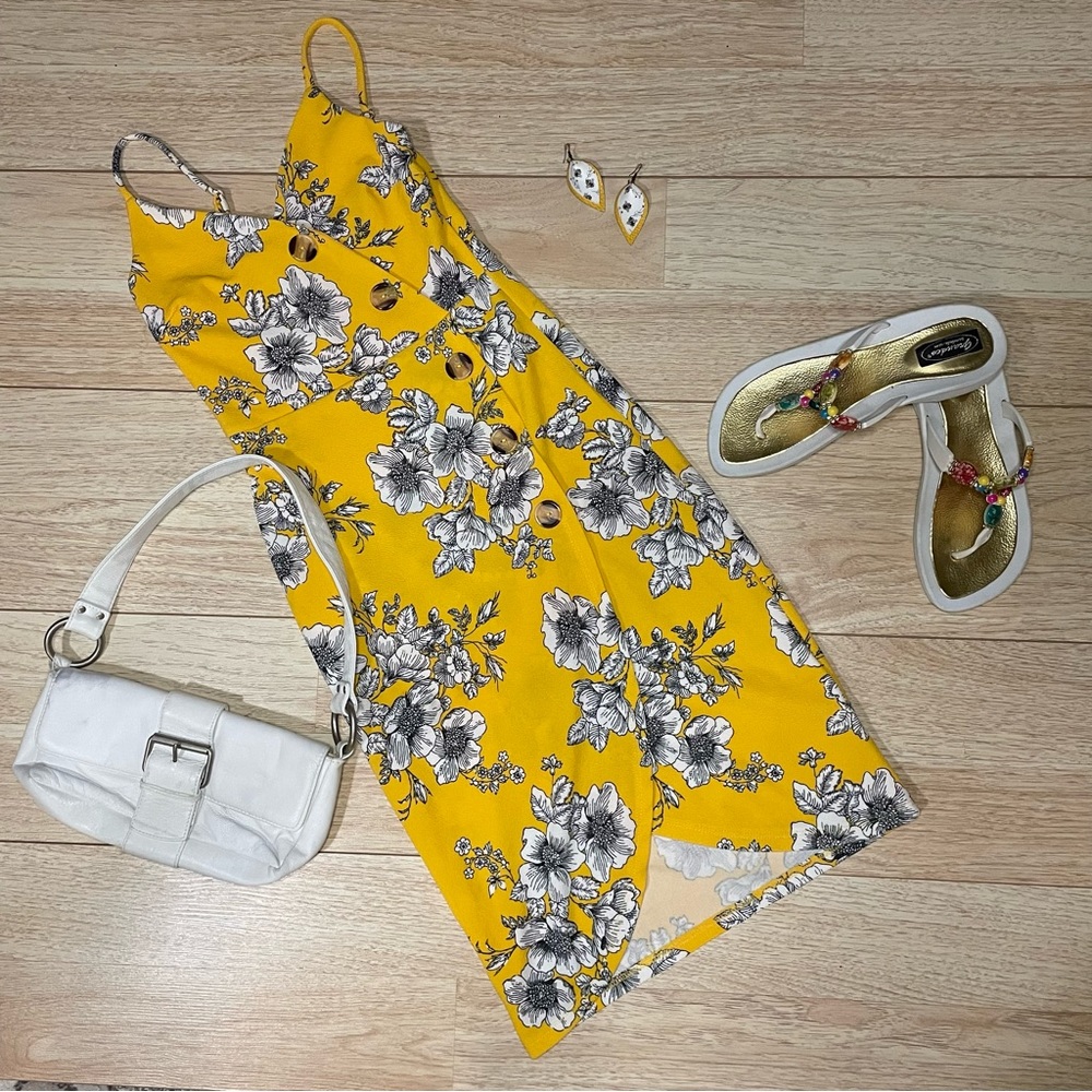 Love J Casual Yellow Floral Dress Small